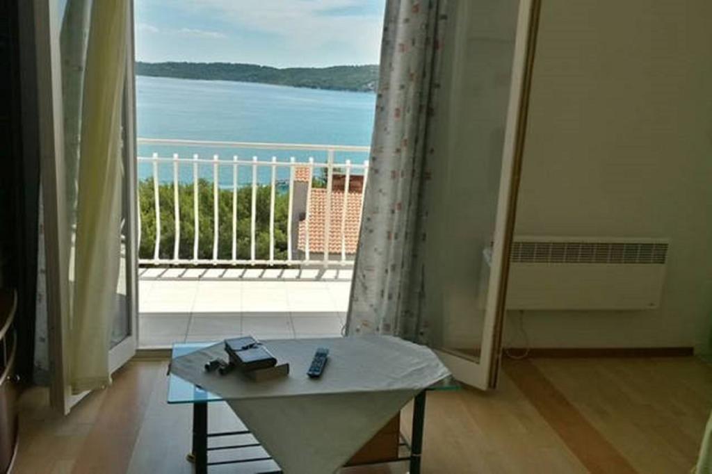 Lana Apartments Трогир Екстериор снимка