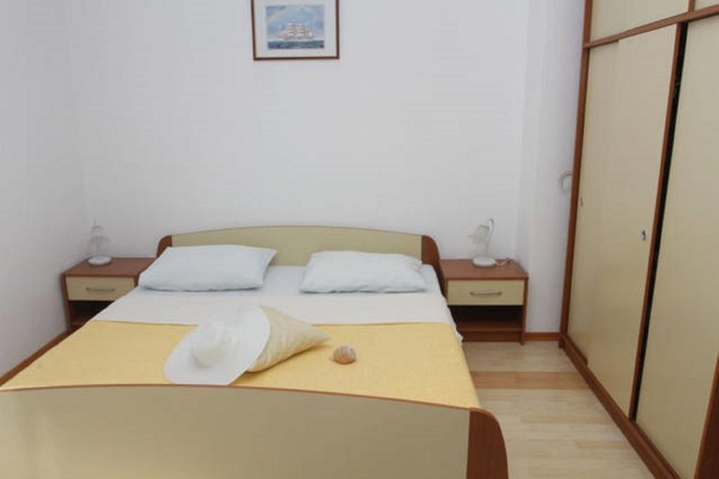 Lana Apartments Трогир Екстериор снимка