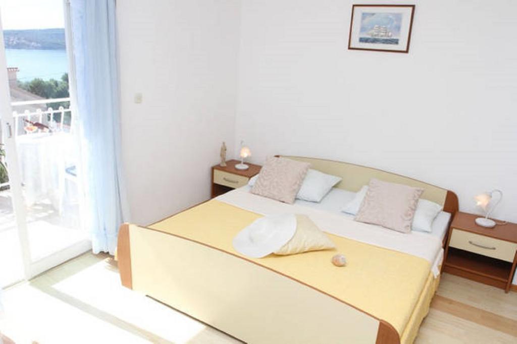 Lana Apartments Трогир Екстериор снимка