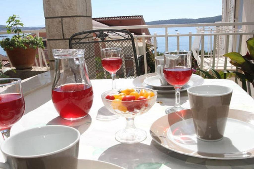 Lana Apartments Трогир Екстериор снимка