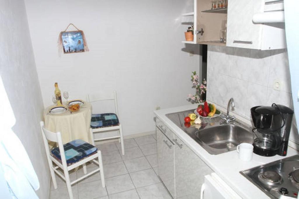 Lana Apartments Трогир Екстериор снимка